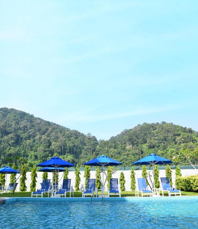 Avi Pangkor Beach Resort Kampong Pasir Bogak Екстер'єр фото